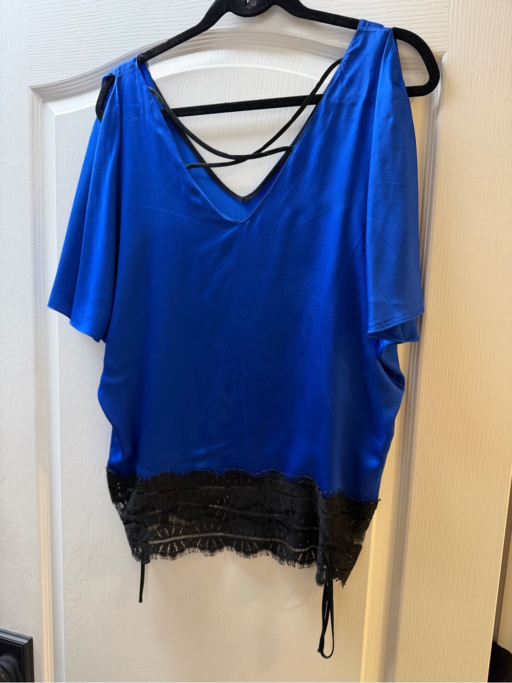 Diane Von Furstenberg Royal Blue V-Neck Lace-Trim Blouse - Picture 2 of 3